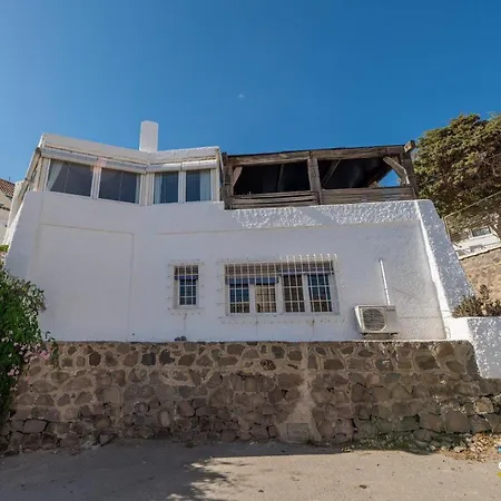 Casa Escuela Playa San José